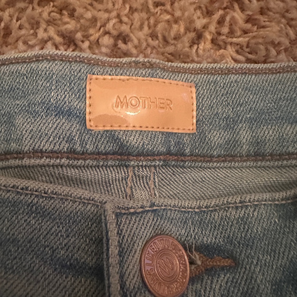 MOTHER The Weekender Fray Jeans sz 30 - Picture 2 of 6